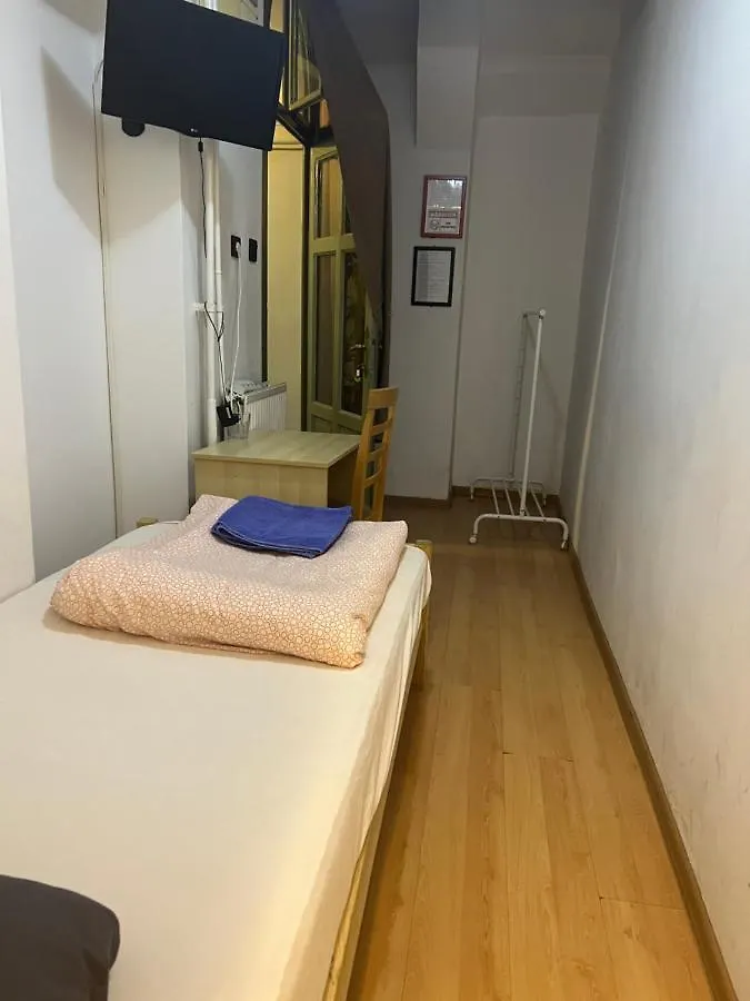 Kalvin 7Rooms Budapest 0*,